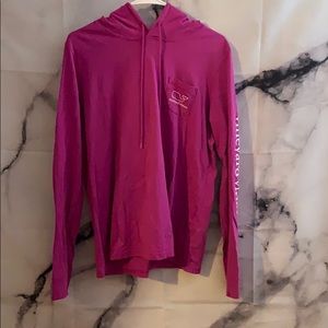 Magenta vineyard vines hoodie